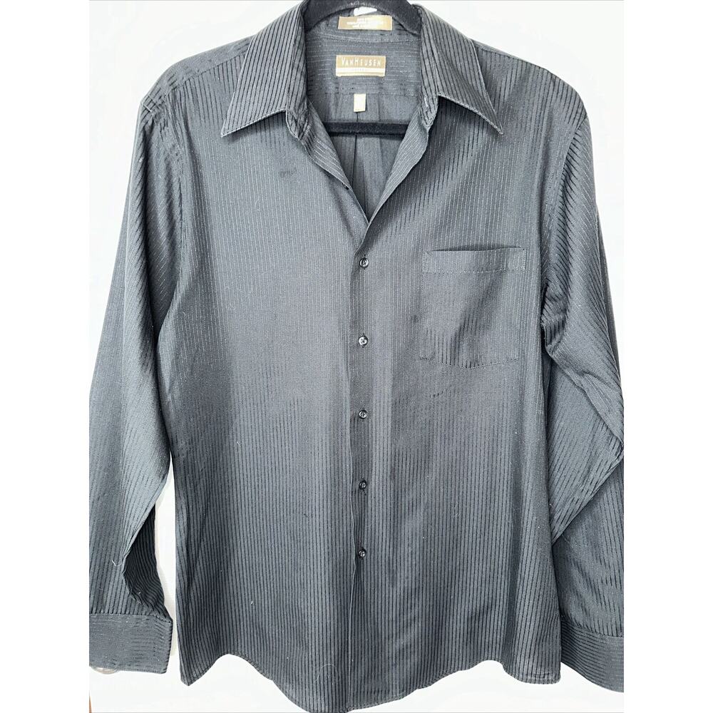 Van Heusen Black /pinstripes Fitted Button-Down Size Large 34/35 wrinkle free